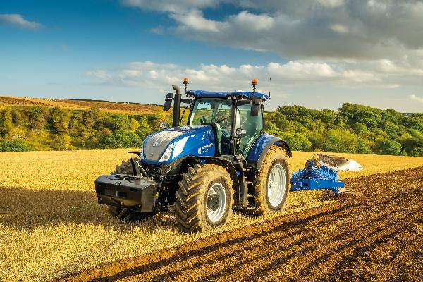 Más potencia. Más inteligencia. New Holland presenta el nuevo T7.340 HD con PLM Intelligence